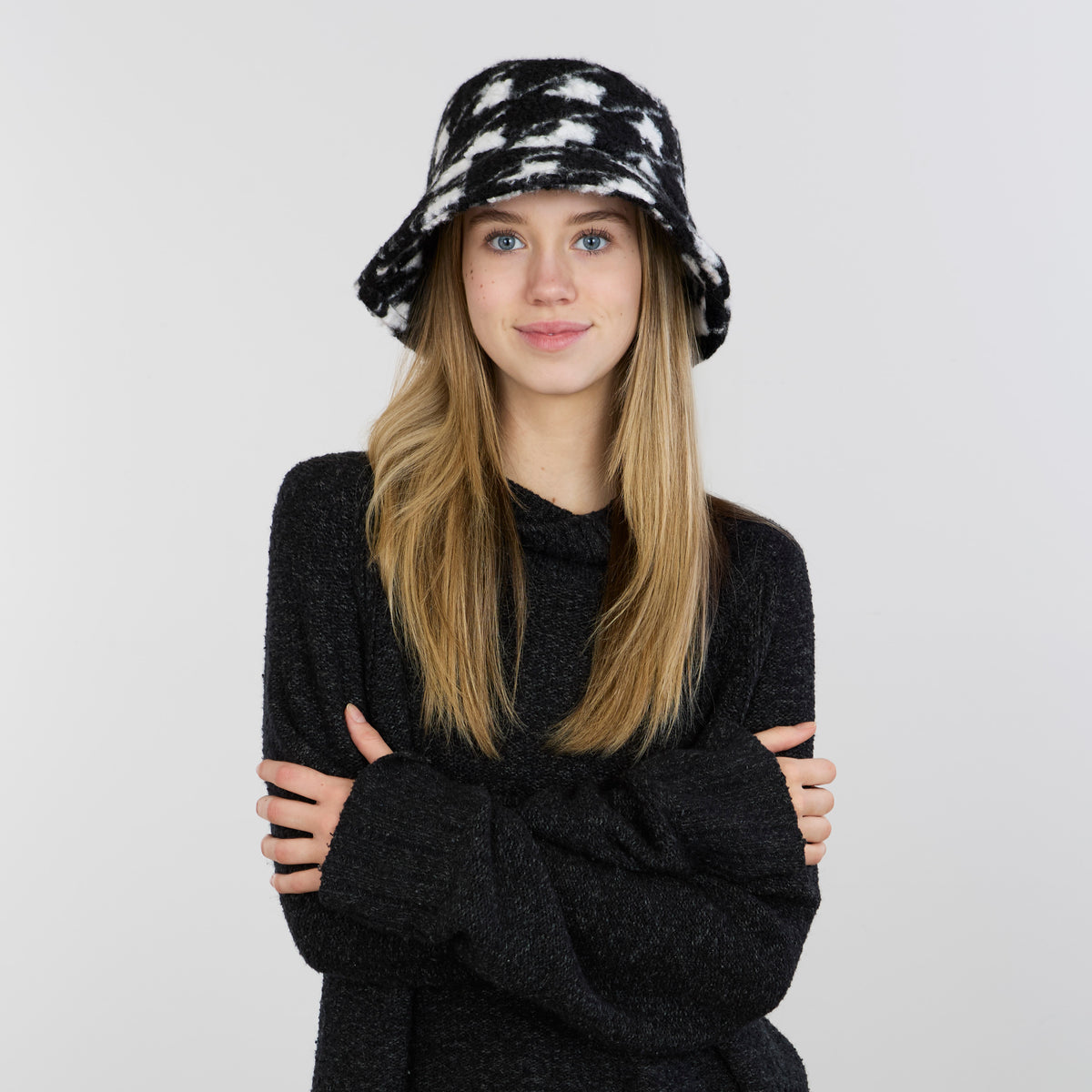 Teddy Bucket Hat - Houndstooth