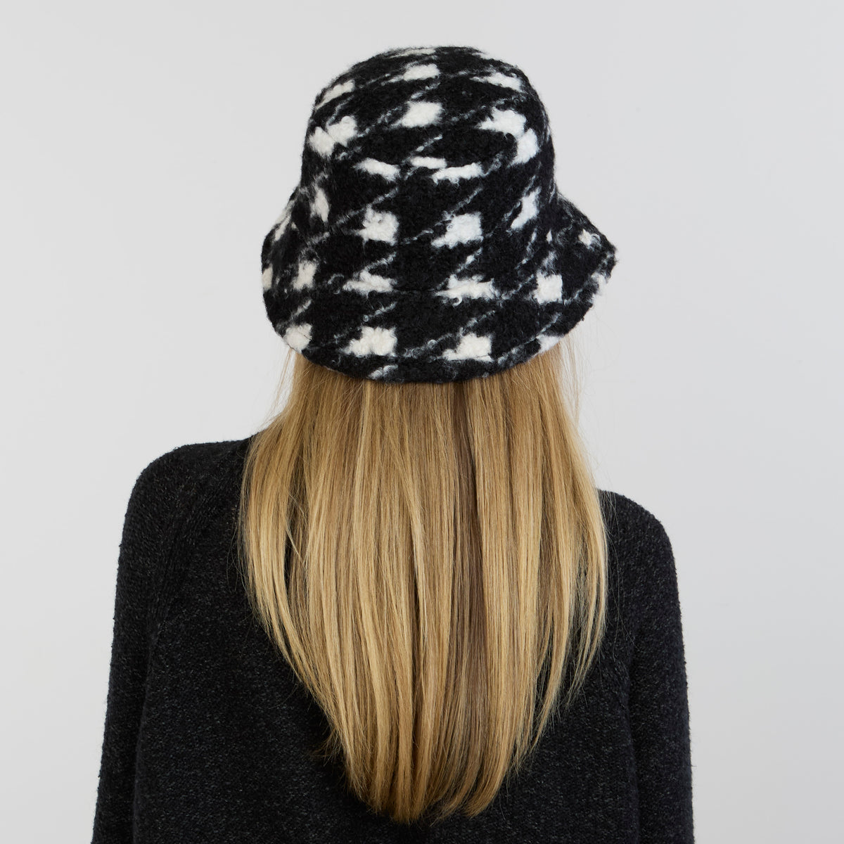 Teddy Bucket Hat - Houndstooth