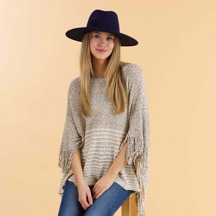 Amber Poncho - Gray