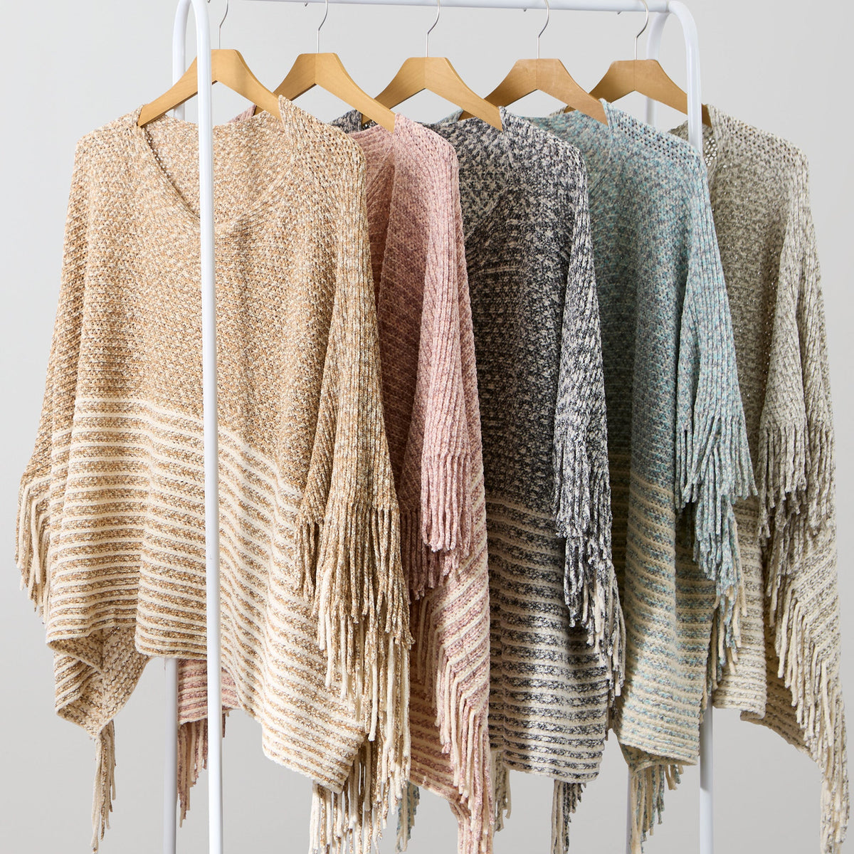 Amber Poncho - Black