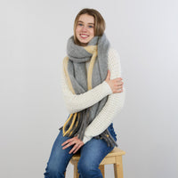 Dahlia Scarf - Gray